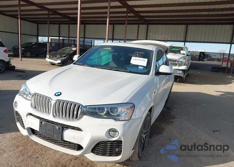 2015 BMW X4 xDrive28I z USA, uszkodzony, nr VIN 5UXXW3C53F0M89233